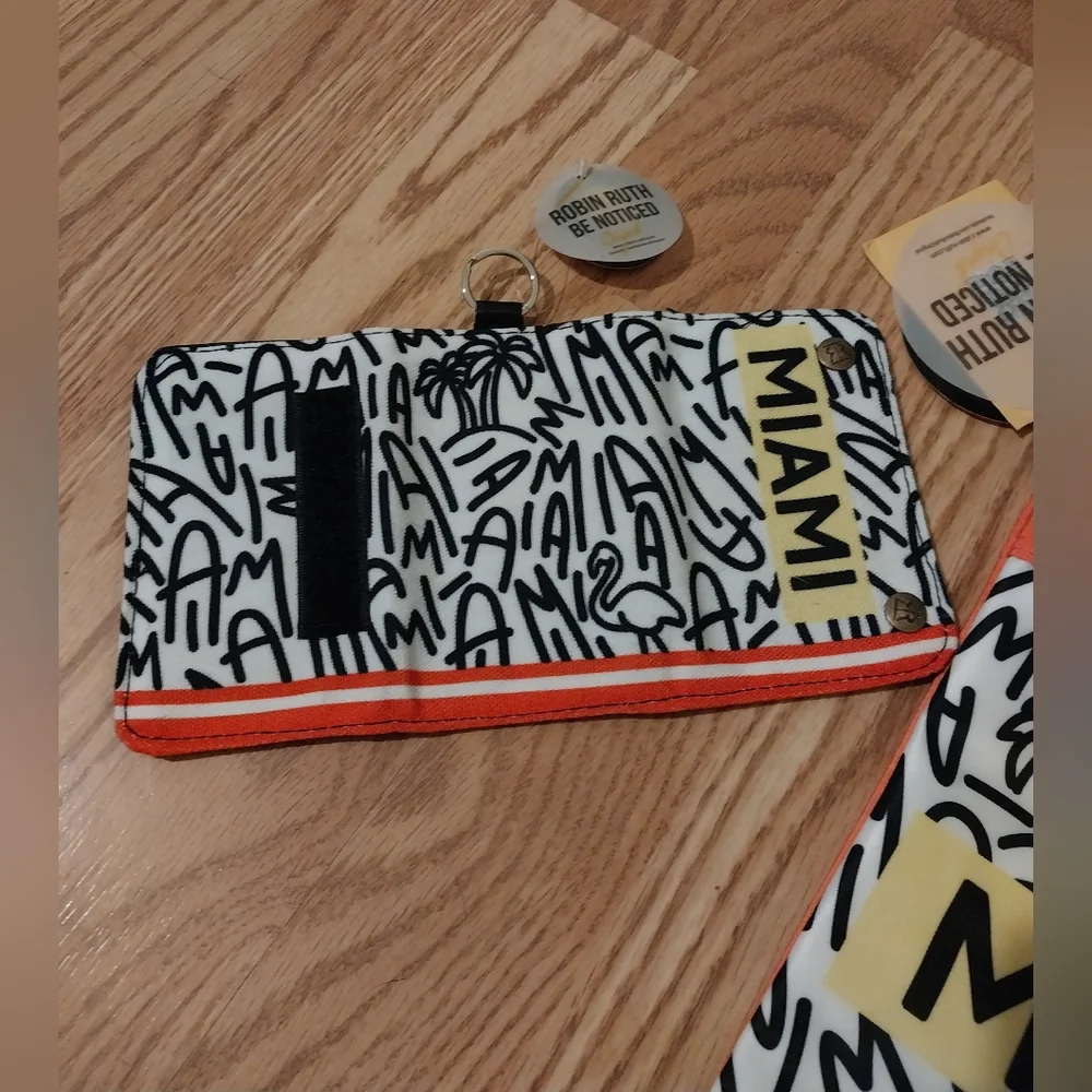 Robin Ruth Miami purse and wallet - Picture 6 of 7